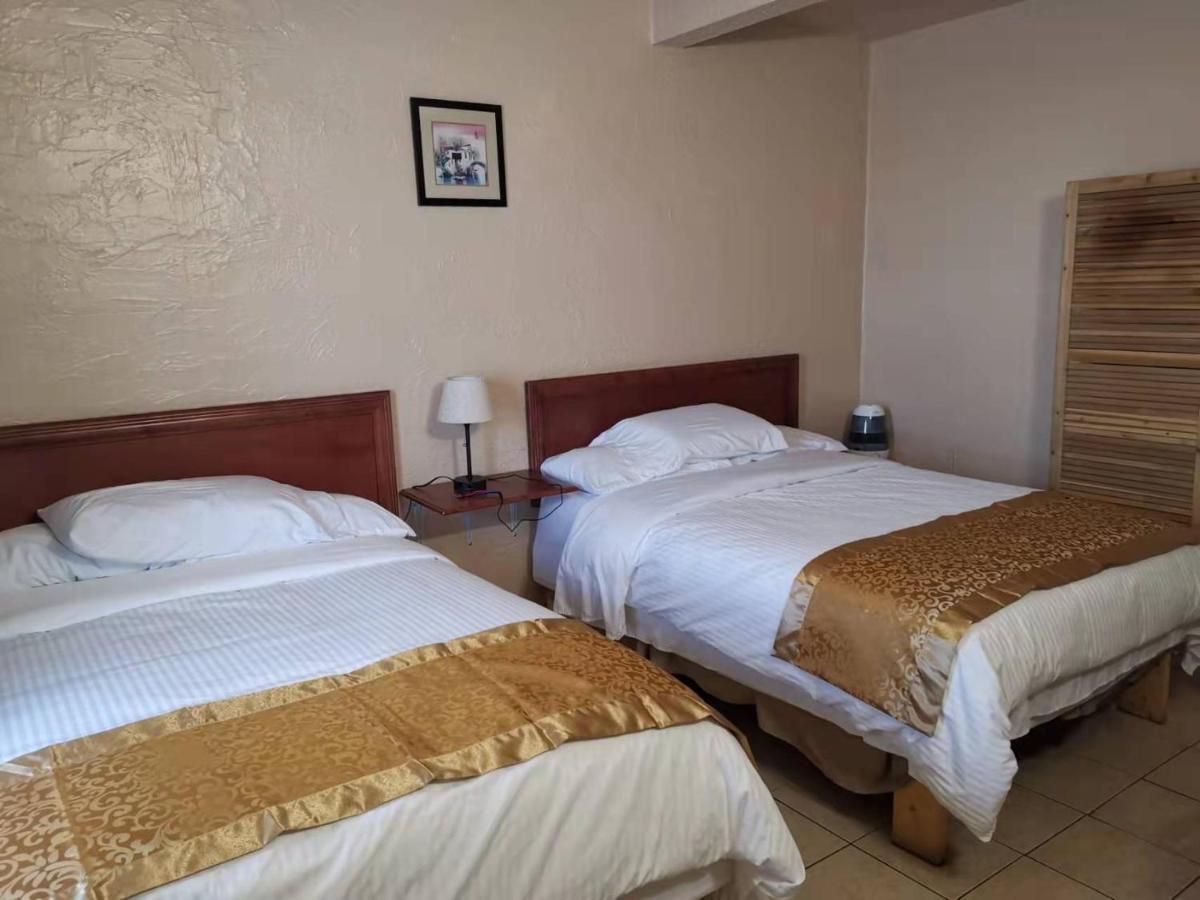 Dundurn Motel Luaran gambar